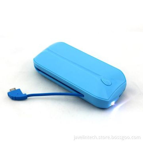 Latest hot selling new power bank with 4,000mAh/4,400mAh/5,200mAh, 2pcs batteries with protection